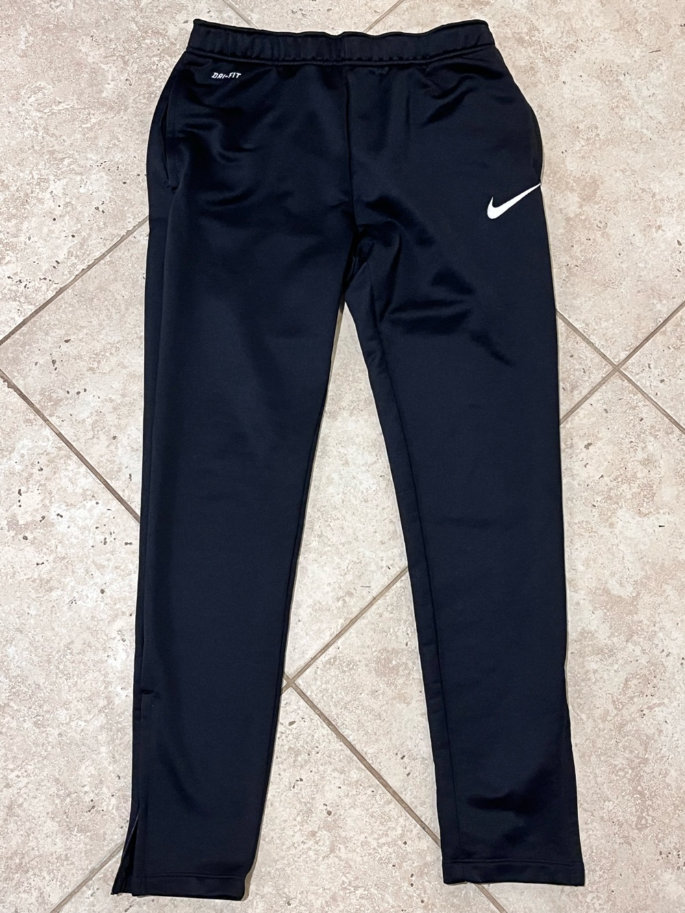 Nike Men’s Dri-Fit Black Joggers Sweatpants Medium M SKINNY SLIM FIT EUC